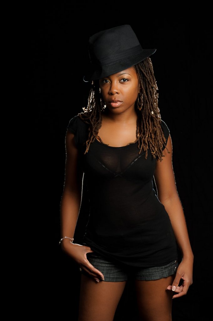 Photo de mode en studio Gaelle